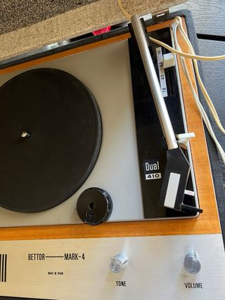 Tocadiscos Dual 410 Bettor
