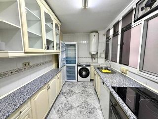 Piso en alquiler en Parque Ayala - Jardín de la Abadía - Huelín en Málaga