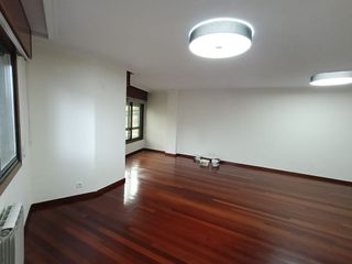 Piso en alquiler en La Seca - Los Salgueriños en Pontevedra