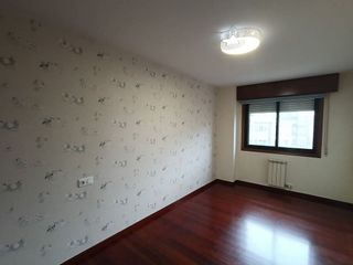 Piso en alquiler en La Seca - Los Salgueriños en Pontevedra