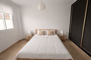 Piso en alquiler en Parque Victoria Eugenia en Málaga