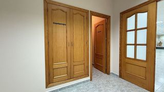 Local comercial en venta en Carcaixent