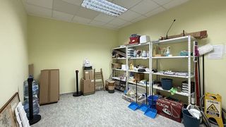 Local comercial en venta en Carcaixent