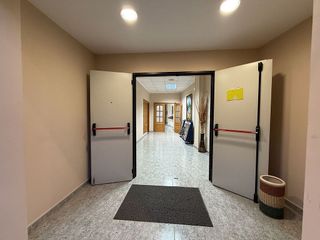 Local comercial en venta en Carcaixent