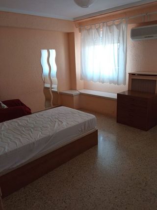 Piso en alquiler en Doctor Cerrada en Zaragoza