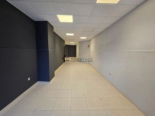 Local comercial en alquiler en Centro - Echegaray en Pontevedra