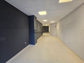 Local comercial en alquiler en Centro - Echegaray en Pontevedra