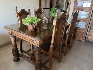 Mesa comedor madera cristal y 6 sillas