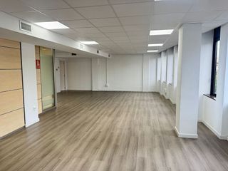 Oficina en alquiler en L'Antiga Esquerra de l'Eixample en Barcelona