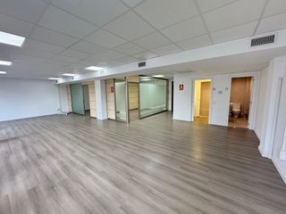 Oficina en alquiler en L'Antiga Esquerra de l'Eixample en Barcelona