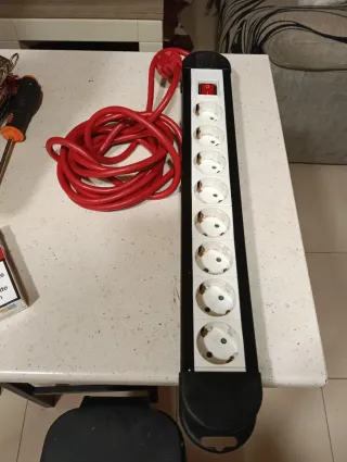 Regleta alargador 5 enchufes con interruptor