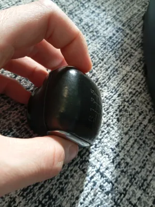 Pomo y funda cambio Peugeot 2008 mk2