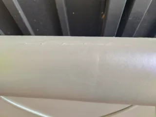 Cabecero polipiel beige/blanco