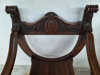 Coppia sedie savonarola in legno