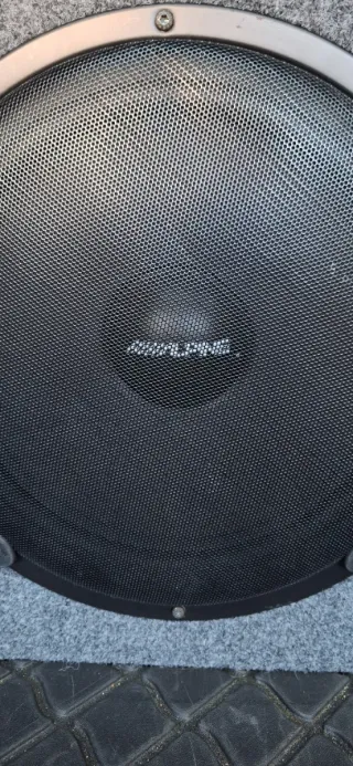 Subwoofer Alpine 12 pulgadas