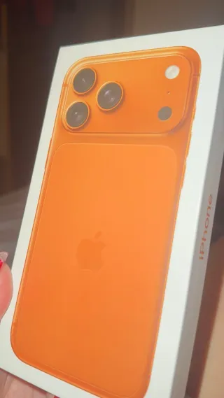 iPhone 17 Naranja
