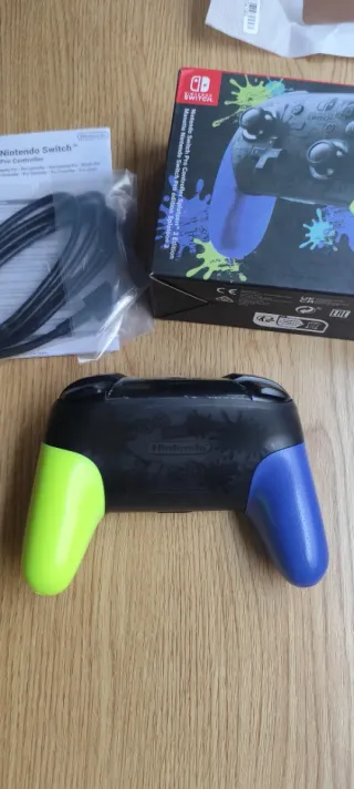 Mando Pro de Splatoon 3 para Nintendo Switch 1 y 2