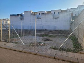 Terreno en venta en Gelves