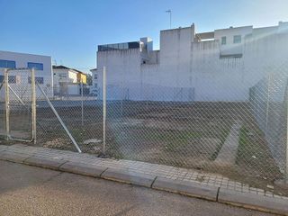 Terreno en venta en Gelves