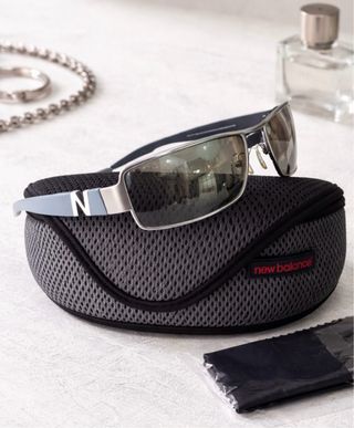 Gafas de sol New Balance sin estrenar