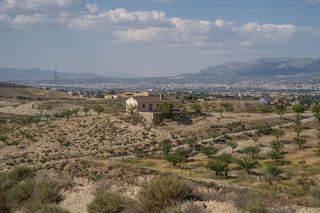 Terreno en venta en Alhendín
