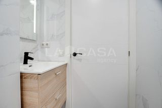 Oficina en venta en Centre en Hospitalet de Llobregat, L´