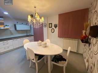 Dúplex en alquiler en Hermanos Falcó - Sepulcro Bolera en Albacete