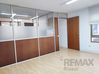 Oficina en alquiler en Cuatro Caminos - Plaza de la Cubela en Coruña (A)