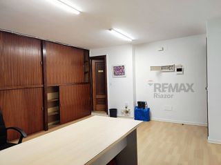 Oficina en alquiler en Cuatro Caminos - Plaza de la Cubela en Coruña (A)