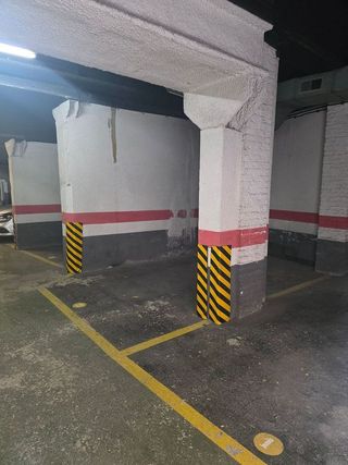 Garaje en venta en Vallcarca i els Penitents en Barcelona