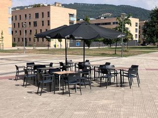 Local comercial en venta en Buztintxuri en Pamplona