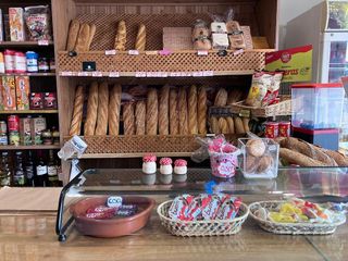 Local comercial en venta en Buztintxuri en Pamplona