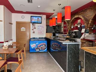 Local comercial en venta en Buztintxuri en Pamplona