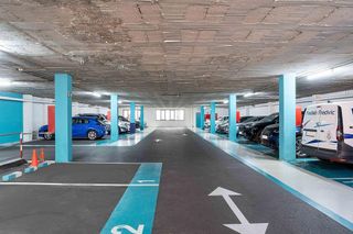 Garaje en alquiler en Sant Antoni en Barcelona