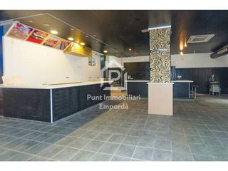 Local comercial en venta en Centre en Roses