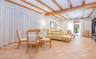 Chalet en venta en Lucena