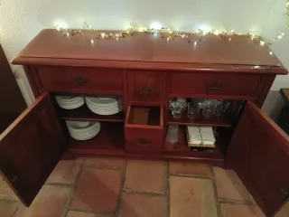 Aparador madera noble macizo