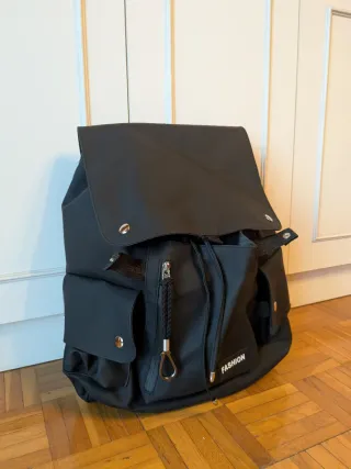 Mochila Nylon Impermeable Negra