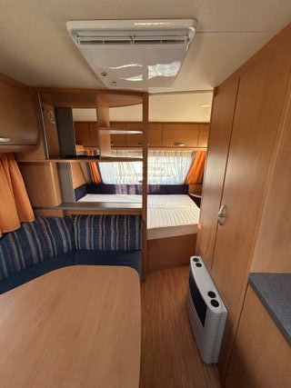 CARAVANA KNAUS SUDWIND 550 FSK-AIRE ACONDICIONADO