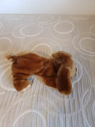 Peluche de perro suave
