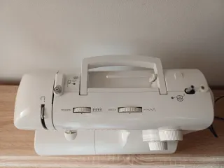 Máquina de coser Singer 2282