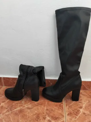 Botas altas tacón negras
