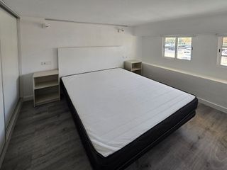 Piso en alquiler en Tómbola en Alicante