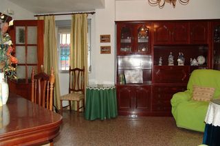 Casa adosada en venta en Linares