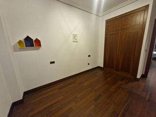 Piso en alquiler en Casco Viejo en Ourense