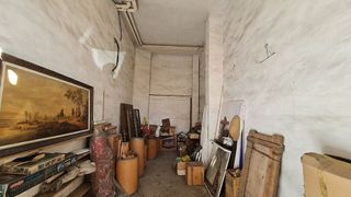 Local comercial en alquiler en Universidad - Los Lirios en Logroño