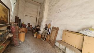 Local comercial en alquiler en Universidad - Los Lirios en Logroño