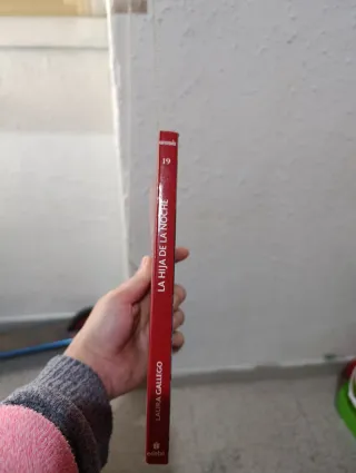 La hija de la noche (PERISCOPIO) (Spanish Edition)