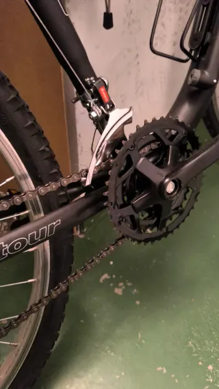 Bicicleta MTB 26 negra Bike Tour