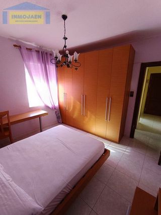 Piso en alquiler en Peñamefecit - Avda Barcelona en Jaén